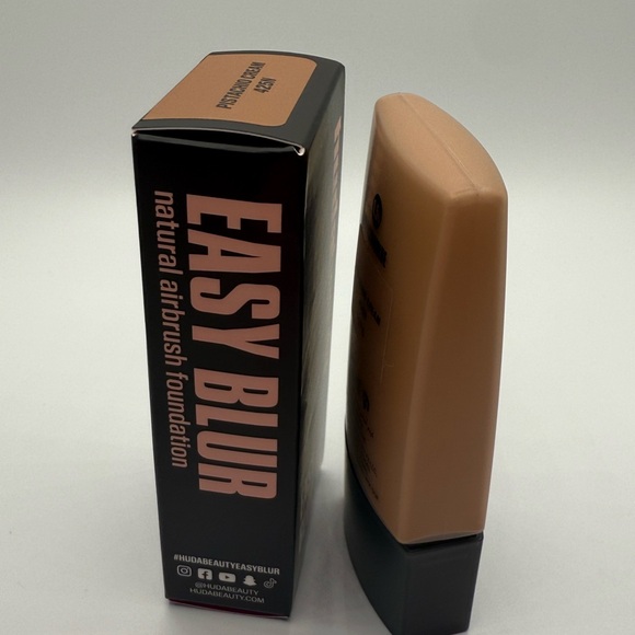 Easy Blur Natural Airbrush Foundation with Niacinamide, 425N PISTACHIO CREAM NWB - Picture 4 of 6